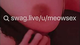 無套性感巨乳繼女 swag.live/u/meowsex